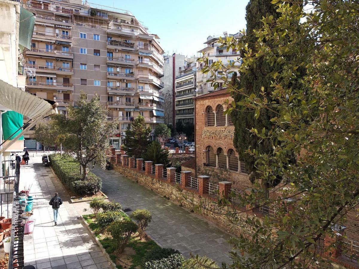 Metro Apartment Thessaloniki Exterior photo