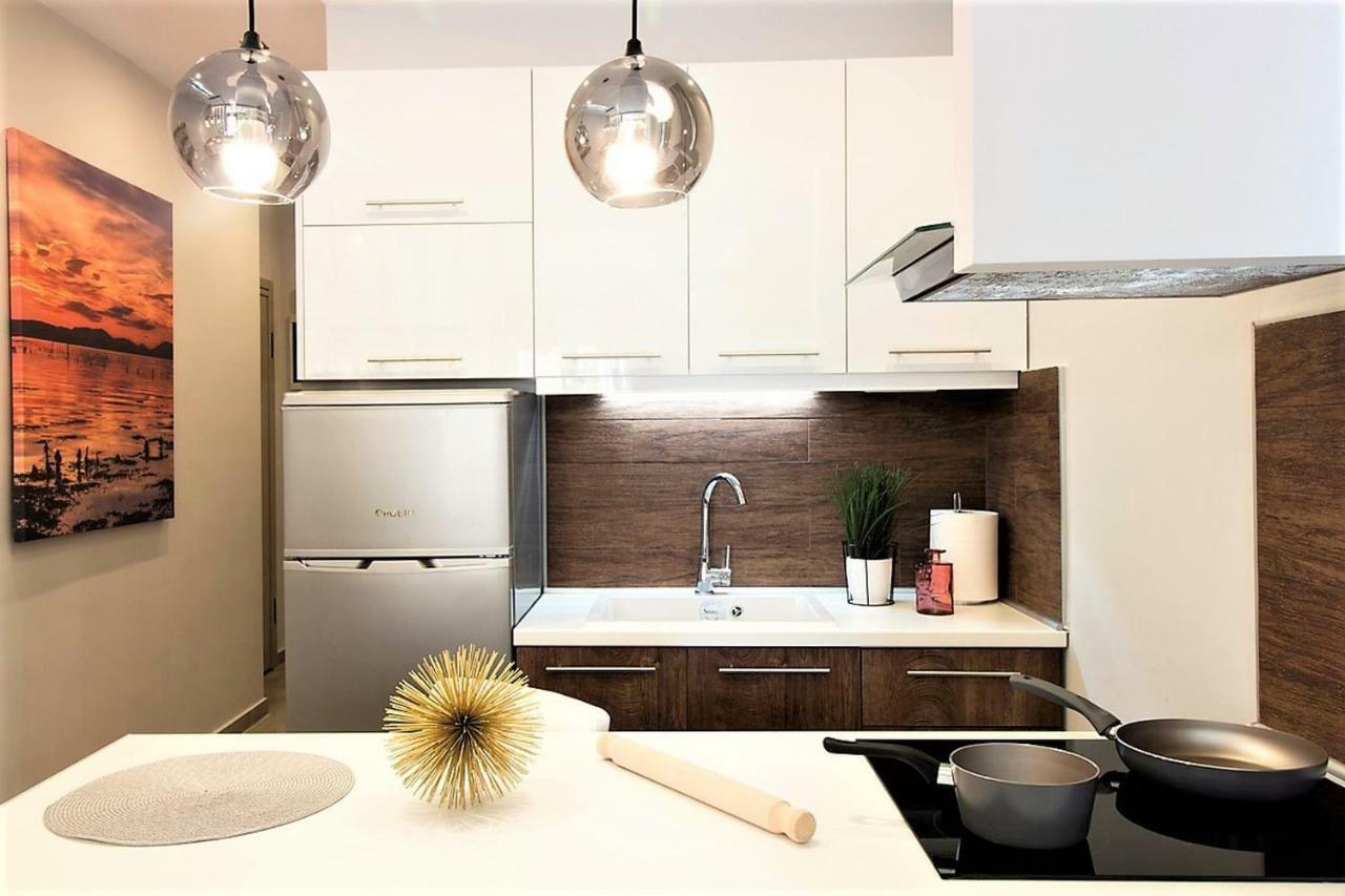 Metro Apartment Thessaloniki Exterior photo