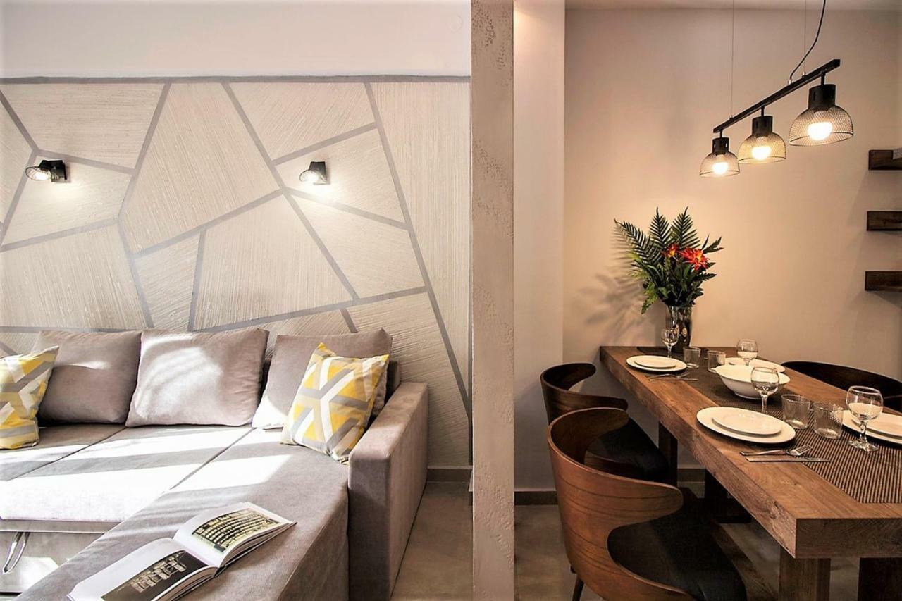 Metro Apartment Thessaloniki Exterior photo